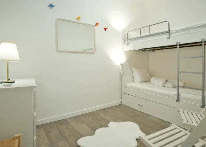 Apartman Charming 3br In The Heart Of Town By Feel Nazaré